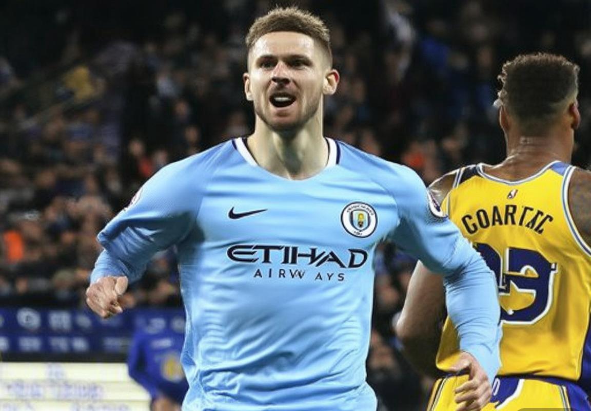 西甲巴萨激战正酣！英超曼城强势领跑，NBA湖人加时逆转，斯诺克英锦赛上演巅峰对决